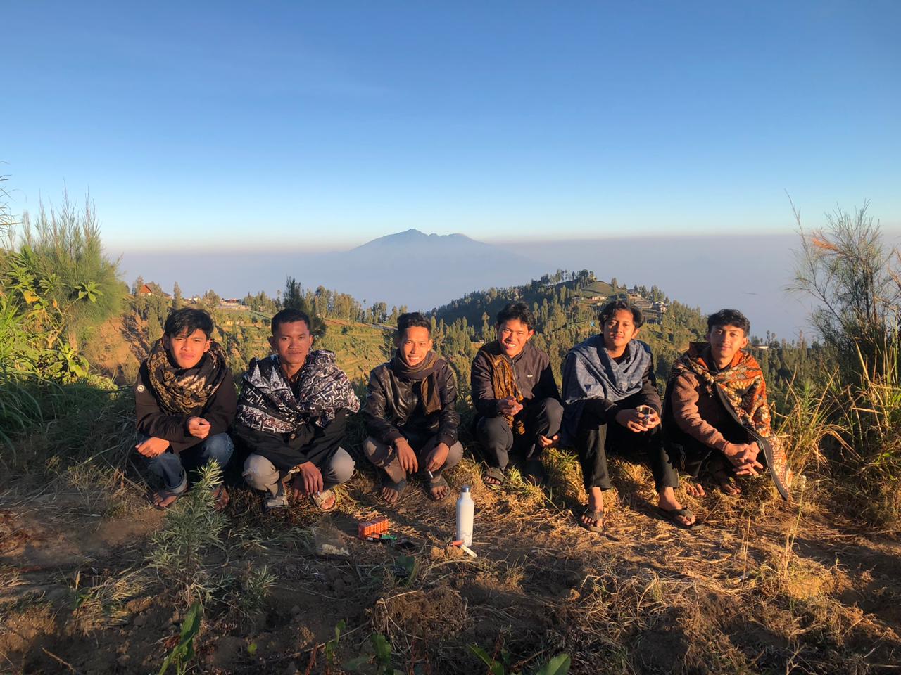 Hill Track Pusung Tipis